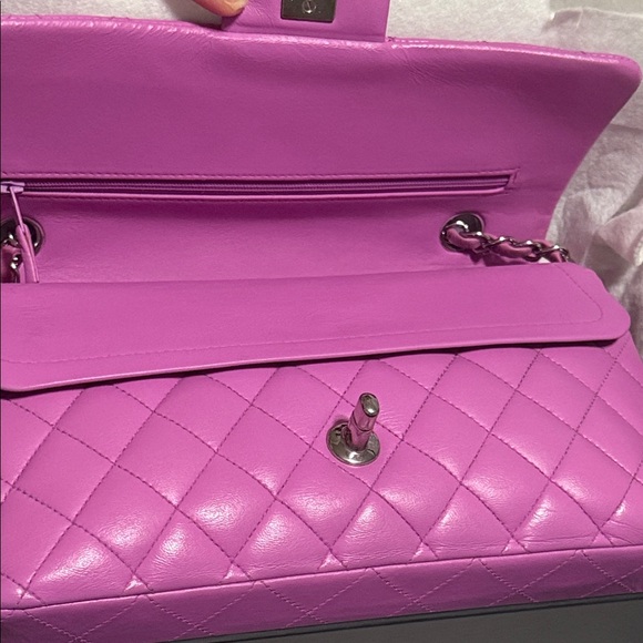 Auth Chanel Quilted medium classic flap Lambskin pink silver Shoulder Bag - Picture 17 of 17